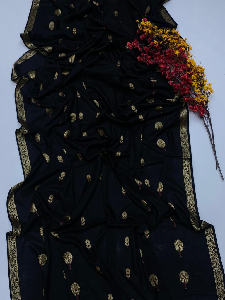 Linen printed shawls